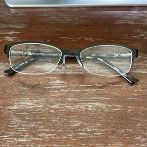 Design Optics by Foster Grant +1.50 black pattern eyeglasses with rhinestones